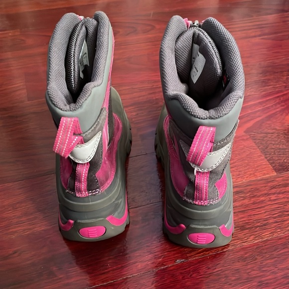 Lands’ End Primaloft 400 Gram Insulation Snow Boots Size 1 Gray Pink - Picture 3 of 12